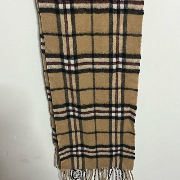 TCG London Striped Lambswool Scarf - Picture 5 of 6